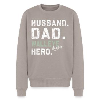Walley Fishing - Zander Dad - Men's Premium Organic Jumper - taupe - Front - Nico (187cm)