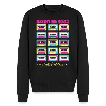 Born in 1982 Classic cassette tape original gift - Men's Premium Organic Jumper - black - Front - Nico (187cm)