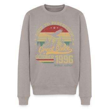 28 years old Aged to Perfection born: October 1996 - Men's Premium Organic Jumper - taupe - Front - Nico (187cm)