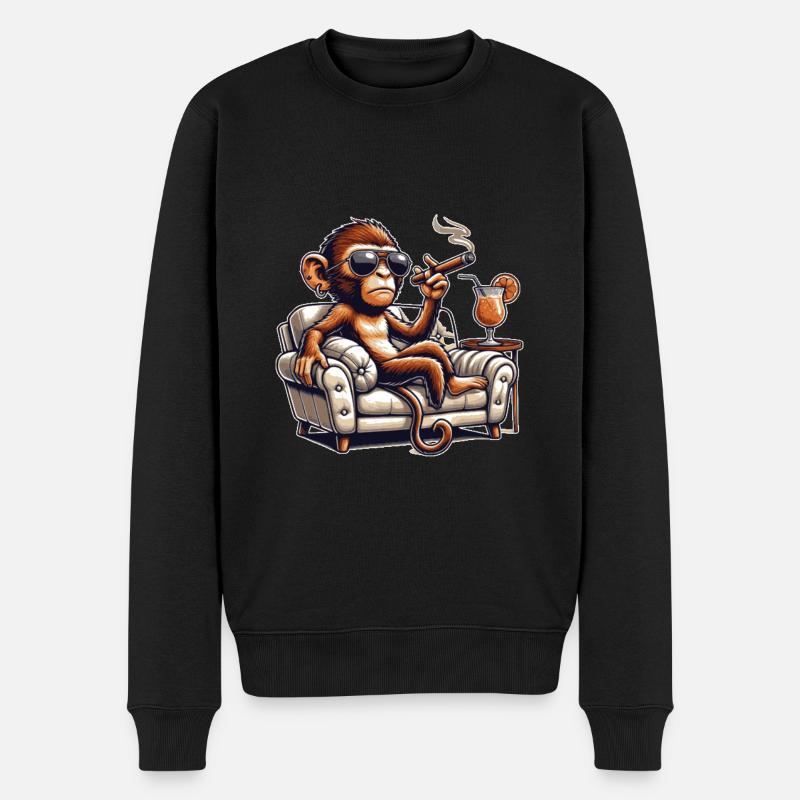 Affe entspannt sich im Sessel - Männer Premium Bio Pullover - Schwarz