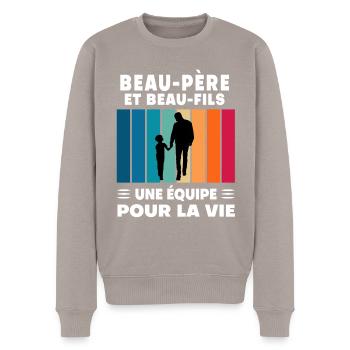 Step-Dad Stepdad Stepson Father's Day - Men's Premium Organic Jumper - taupe - Front - Nico (187cm)