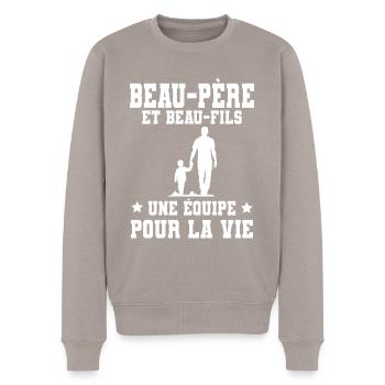 Step-Dad Stepdad Stepson Team for Life - Men's Premium Organic Jumper - taupe - Front - Nico (187cm)