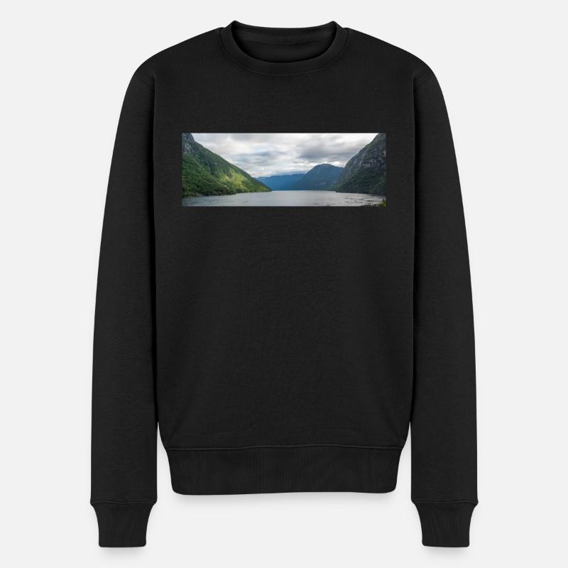 Landschaft in der Nähe von Hellesylt Harbor in Hellesylt - Männer Premium Bio Pullover - Schwarz