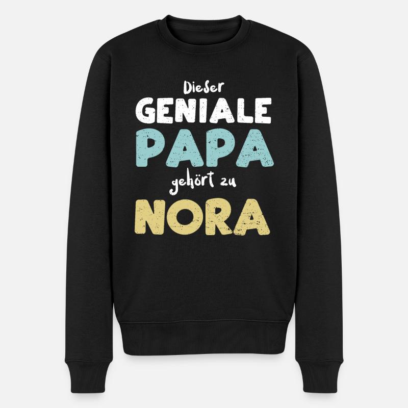 Dieser Geniale Papa Gehört Zu Nora - Männer Premium Bio Pullover - Schwarz