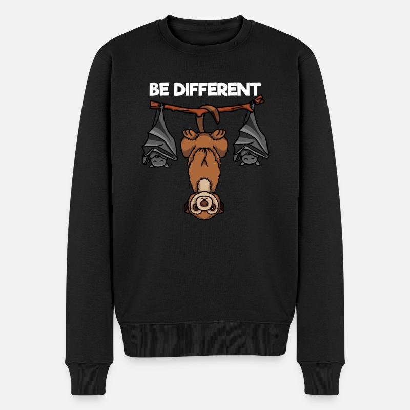 Be Different Erdmännchen mit Fledermäusen - Männer Premium Bio Pullover - Schwarz