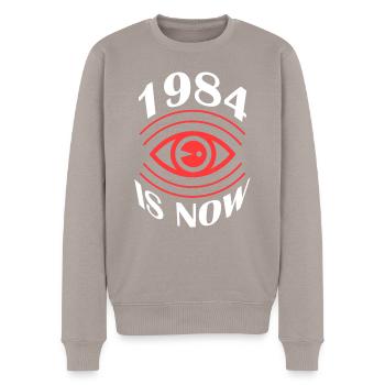 1984 ist jetzt - Männer Premium Bio Pullover - Taupe - Vorne - Nico (187cm)