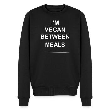 Ich bin vegan zwischen Mahlzeiten - Männer Premium Bio Pullover - Schwarz - Vorne - Nico (187cm)