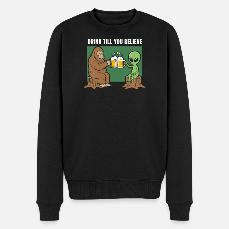 Prost mit Alien und Sasquatch - Männer Premium Bio Pullover - Schwarz
