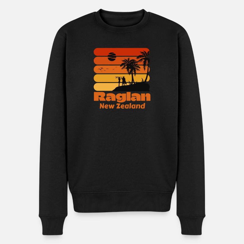 Surfing Vintage Raglan Beach New Zealand Retro - Männer Premium Bio Pullover - Schwarz