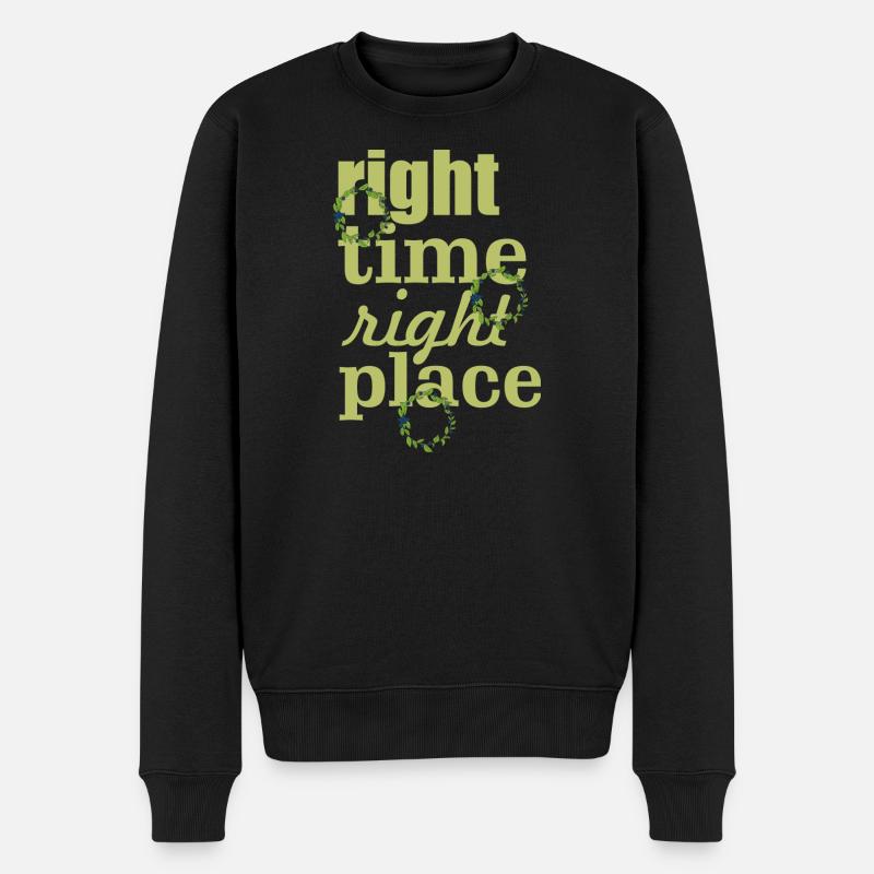 right time right place - Männer Premium Bio Pullover - Schwarz