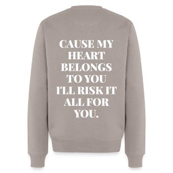 My Heart Belongs To You I'll risk it all for you - Männer Premium Bio Pullover - Taupe - Hinten - Nico (187cm)