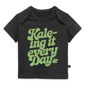 Kale-ing It Every Day Vegan Vegetarisch - Baby Premium Organic T-Shirt - Schwarz - Vorne