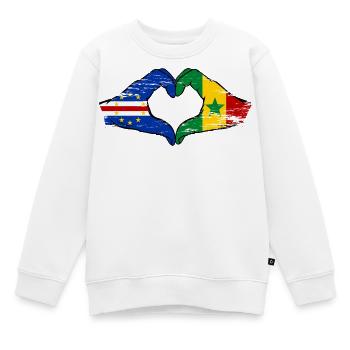 Mains du drapeau du Sénégal du Cap-Vert en forme de cœur utilisées - Sweat Premium enfant bio - blanc - Devant - AI Model Kid Male (0cm)