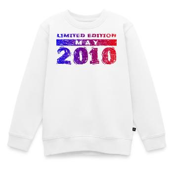 16e anniversaire Édition Limitée 05/2010 - Sweat Premium enfant bio - blanc - Devant - AI Model Kid Male (0cm)