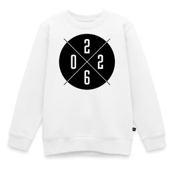 2026 Jahr - Kinder Premium Organic Sweatshirt - Weiß - Vorne - AI Model Kid Male (0cm)