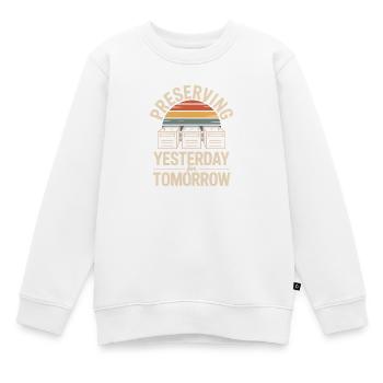Préserver hier pour demain - Sweat Premium enfant bio - blanc - Devant - AI Model Kid Male (0cm)