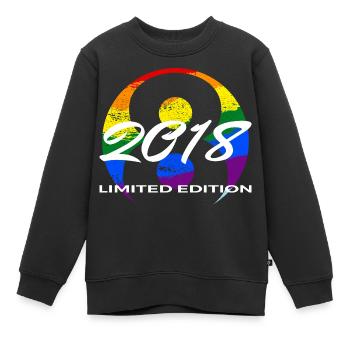 8e anniversaire 2018 cadeau garçons et filles - Sweat Premium enfant bio - noir - Devant - AI Model Kid Female (0cm)