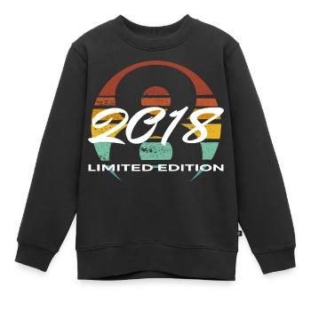 8e anniversaire 2018 cadeau garçons et filles - Sweat Premium enfant bio - noir - Devant - AI Model Kid Female (0cm)
