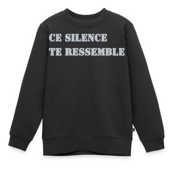 DIESE STILLE IST WIE DU - Kinder Premium Organic Sweatshirt - Schwarz - Vorne - AI Model Kid Female (0cm)