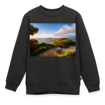 Wandern in den Dünen am Meer - Kinder Premium Organic Sweatshirt - Schwarz - Vorne - AI Model Kid Female (0cm)