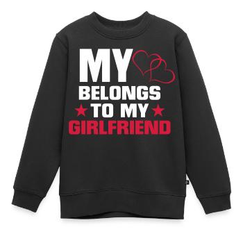MEIN HERZ GEHÖRT MEINER FREUNDIN! - Kinder Premium Organic Sweatshirt - Schwarz - Vorne - AI Model Kid Female (0cm)