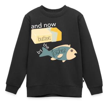 Butter bei die Fische - Kinder Premium Organic Sweatshirt - Schwarz - Vorne - AI Model Kid Female (0cm)