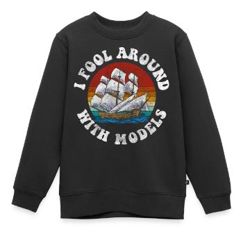 Maquette de voilier Marins Shipping - Sweat Premium enfant bio - noir - Devant - AI Model Kid Female (0cm)