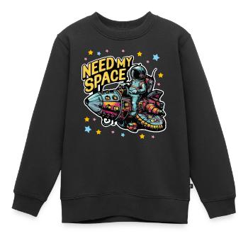 Brauche meinen Platz Raumfahrer mit Raumschiff - Kinder Premium Organic Sweatshirt - Schwarz - Vorne - AI Model Kid Female (0cm)