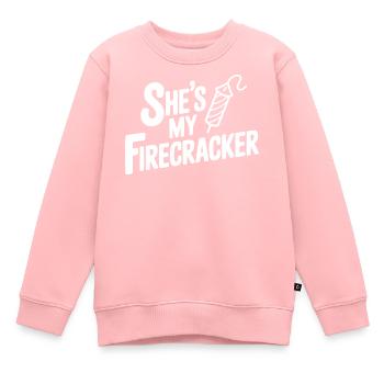 She's My Firecracker - Kids Premium Organic Sweatshirt - rose - Front - AI Model Kid Female (0cm)