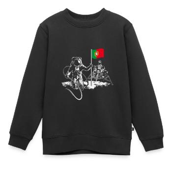 Portugal - Kinder Premium Organic Sweatshirt - Schwarz - Vorne - AI Model Kid Female (0cm)