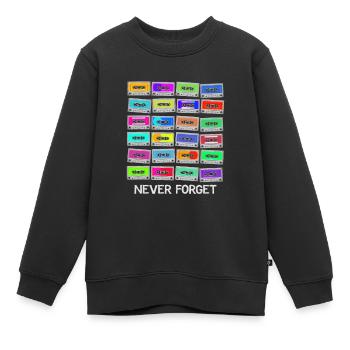 Never Forget Audio Cassette Tape - Never Forget - Kinder Premium Organic Sweatshirt - Schwarz - Vorne - AI Model Kid Female (0cm)