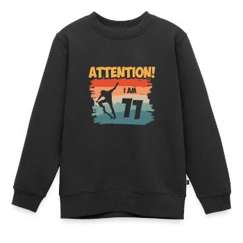 Attention! I am 11 - Kinder Premium Organic Sweatshirt - Schwarz - Vorne - AI Model Kid Female (0cm)