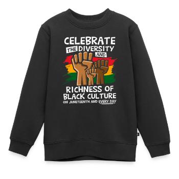 Feiern Sie die Vielfalt Juneteenth - Kinder Premium Organic Sweatshirt - Schwarz - Vorne - AI Model Kid Female (0cm)