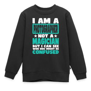 Photograph - Kinder Premium Organic Sweatshirt - Schwarz - Vorne - AI Model Kid Female (0cm)
