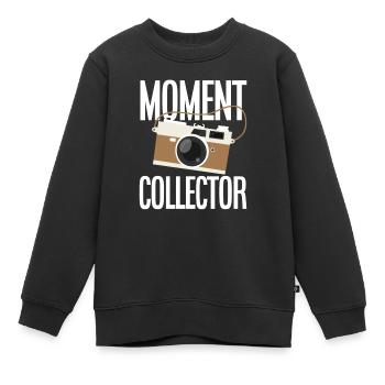 Photograph Fotograf - Kinder Premium Organic Sweatshirt - Schwarz - Vorne - AI Model Kid Female (0cm)