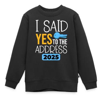 J’ai dit oui à l’adresse 2025 - Sweat Premium enfant bio - noir - Devant - AI Model Kid Female (0cm)