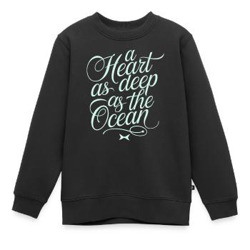 Fische Sternzeichen: Ein Herz So Tief Wie Der - Kinder Premium Organic Sweatshirt - Schwarz - Vorne - AI Model Kid Female (0cm)