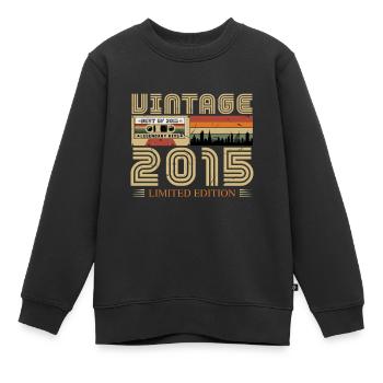 2015 Vintage Born 2015 Vintage Birthday Gift - Kids Premium Organic Sweatshirt - black - Front - AI Model Kid Female (0cm)