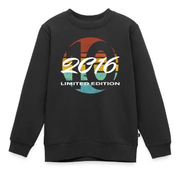 10e anniversaire 2016 cadeau garçons et filles - Sweat Premium enfant bio - noir - Devant - AI Model Kid Female (0cm)