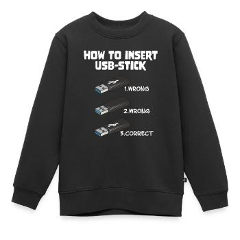 How To Insert USB Stick Funny Programmer Meme - Kinder Premium Organic Sweatshirt - Schwarz - Vorne - AI Model Kid Female (0cm)