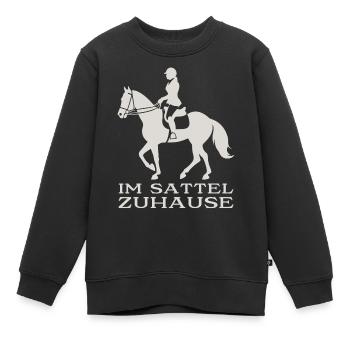 Im Sattel Zuhause - Kinder Premium Organic Sweatshirt - Schwarz - Vorne - AI Model Kid Female (0cm)