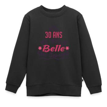 30 ans et plus belle que jamais - Sweat Premium enfant bio - noir - Devant - AI Model Kid Female (0cm)
