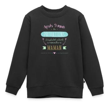 9 mois de PRIVATIONS - Sweat Premium enfant bio - noir - Devant - AI Model Kid Female (0cm)