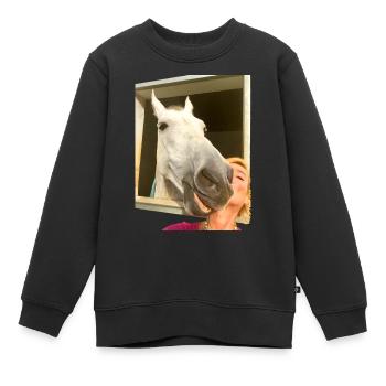 Schimmel Crespo knutscht seine Freundin - Kinder Premium Organic Sweatshirt - Schwarz - Vorne - AI Model Kid Female (0cm)