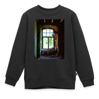 Urbex Photography | Buntes Fenster mit Baum - Kinder Premium Organic Sweatshirt - Schwarz - Vorne - AI Model Kid Female (0cm)