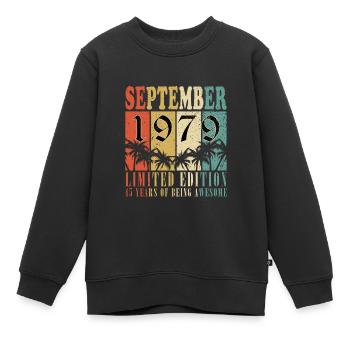 Septembre 1979 - 45e anniversaire Septembre - Sweat Premium enfant bio - noir - Devant - AI Model Kid Female (0cm)