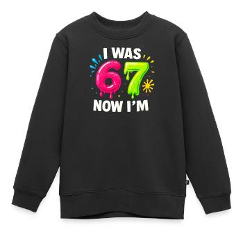 7. Geburtstag Kinder 67 Meme Humor Geschenkidee - Kinder Premium Organic Sweatshirt - Schwarz - Vorne - AI Model Kid Female (0cm)