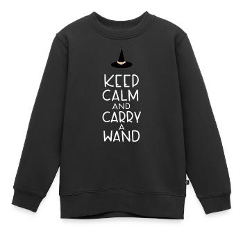 Keep Calm Carry A Wand - Kinder Premium Organic Sweatshirt - Schwarz - Vorne - AI Model Kid Female (0cm)
