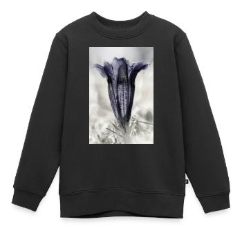 Enzian im Detail - Kinder Premium Organic Sweatshirt - Schwarz - Vorne - AI Model Kid Female (0cm)