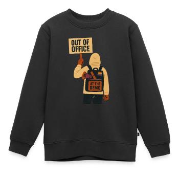 Out of Office, auf der Demo. - Kinder Premium Organic Sweatshirt - Schwarz - Vorne - AI Model Kid Female (0cm)